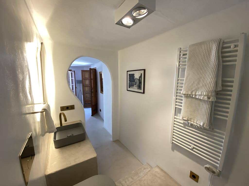 2 slaapkamer Appartement te koop in Ibiza dorp - € 925.000 (Ref: 7699470)