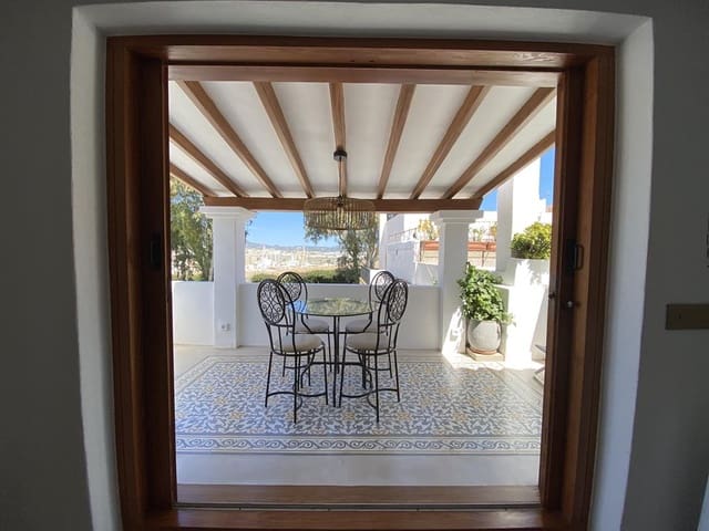 2 slaapkamer Appartement te koop in Ibiza dorp - € 925.000 (Ref: 7699470)