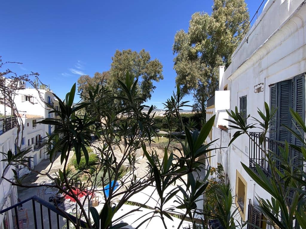 2 slaapkamer Appartement te koop in Ibiza dorp - € 925.000 (Ref: 7699470)