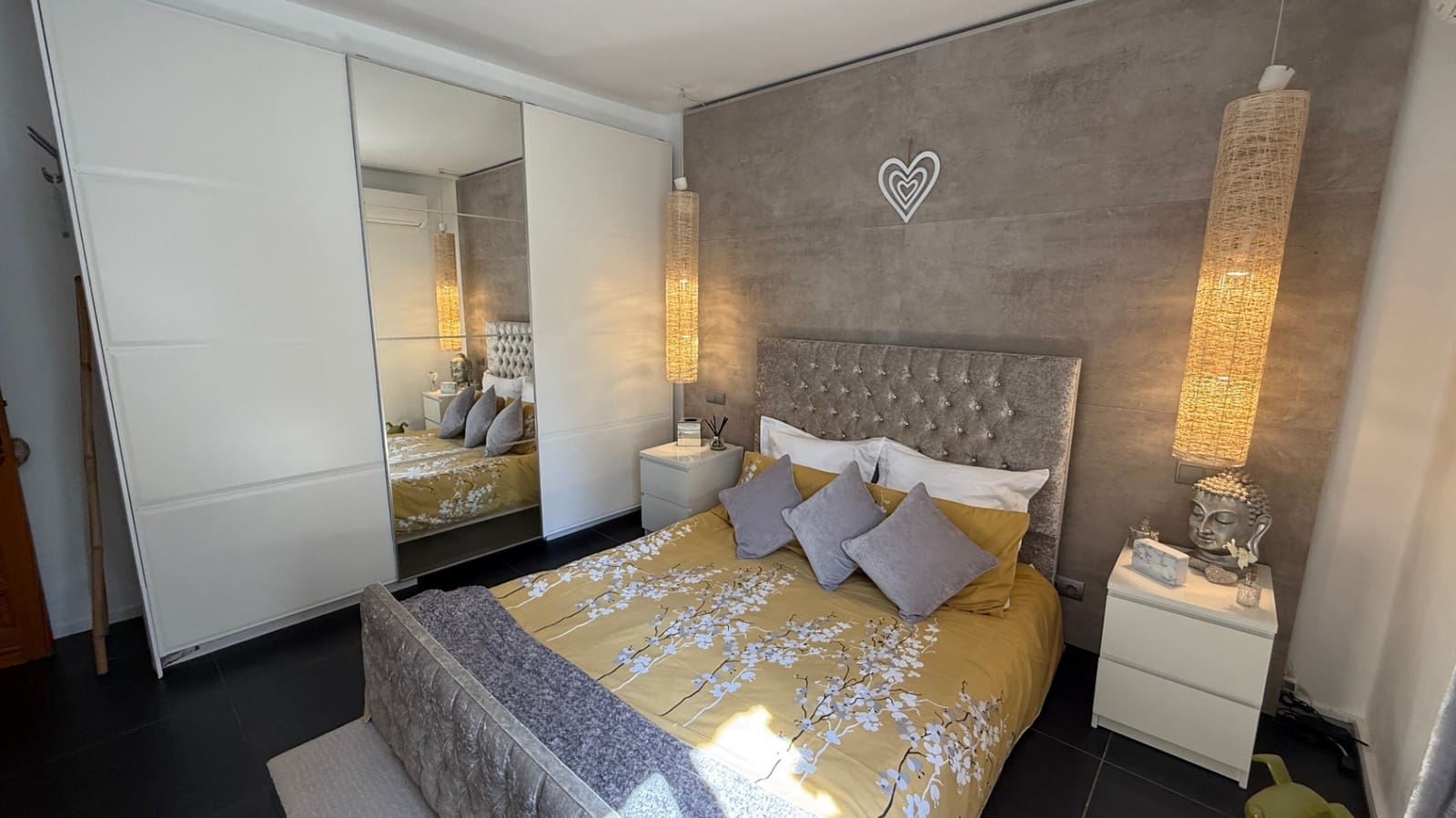 2 slaapkamer Appartement te koop in Sant Agusti des Vedra met zwembad garage - € 689.000 (Ref: 8942276)