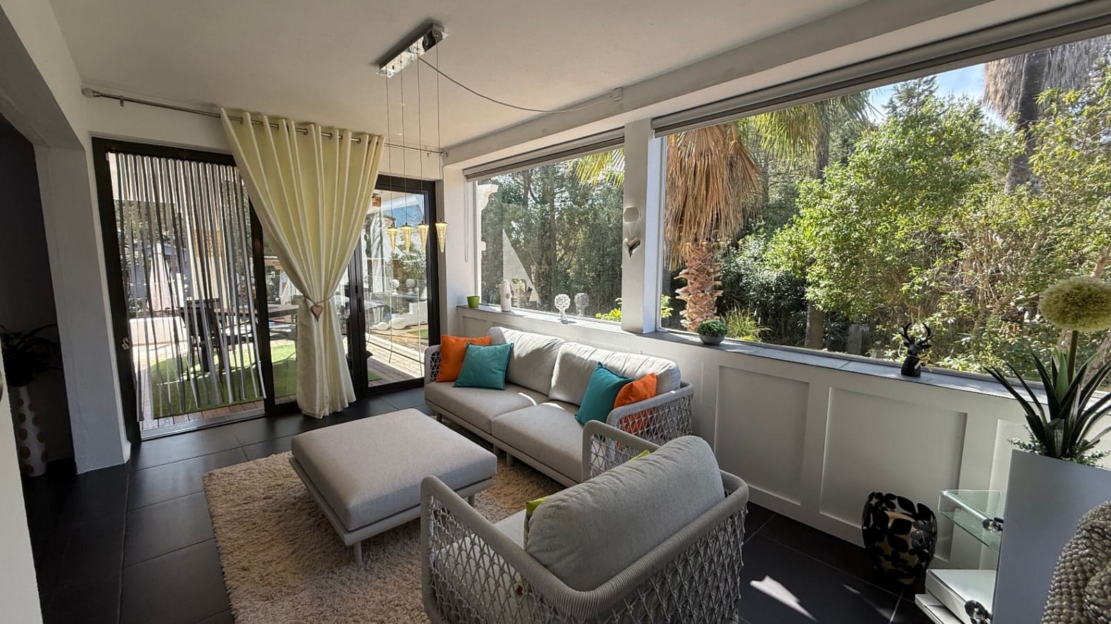 2 slaapkamer Appartement te koop in Sant Agusti des Vedra met zwembad garage - € 689.000 (Ref: 8942276)