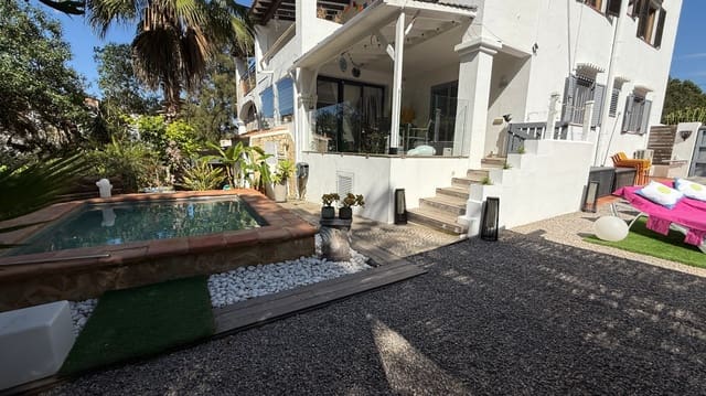 2 slaapkamer Appartement te koop in Sant Agusti des Vedra, San Jose / Sant Josep de Sa Talaia met zwembad garage - € 689.000 (Ref: 8942276)