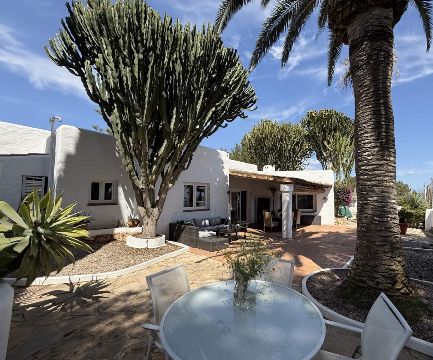 3 slaapkamer Villa te koop in Ibiza dorp met zwembad - € 2.500.000 (Ref: 8981817)