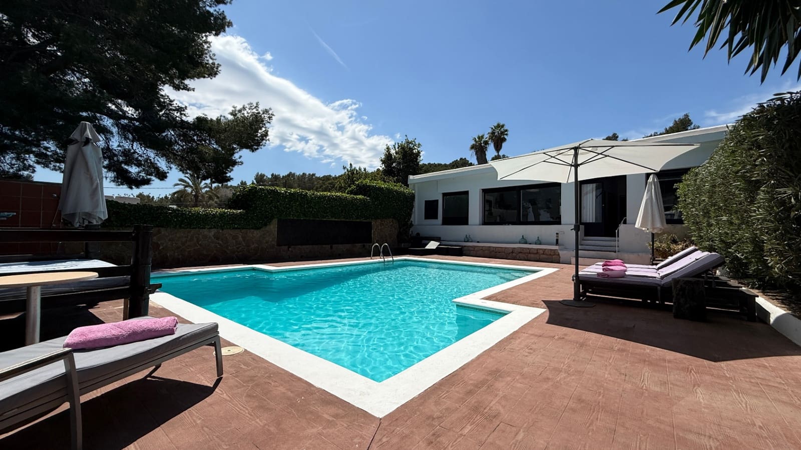 3 slaapkamer Villa te koop in Ibiza dorp met zwembad - € 2.500.000 (Ref: 8981817)