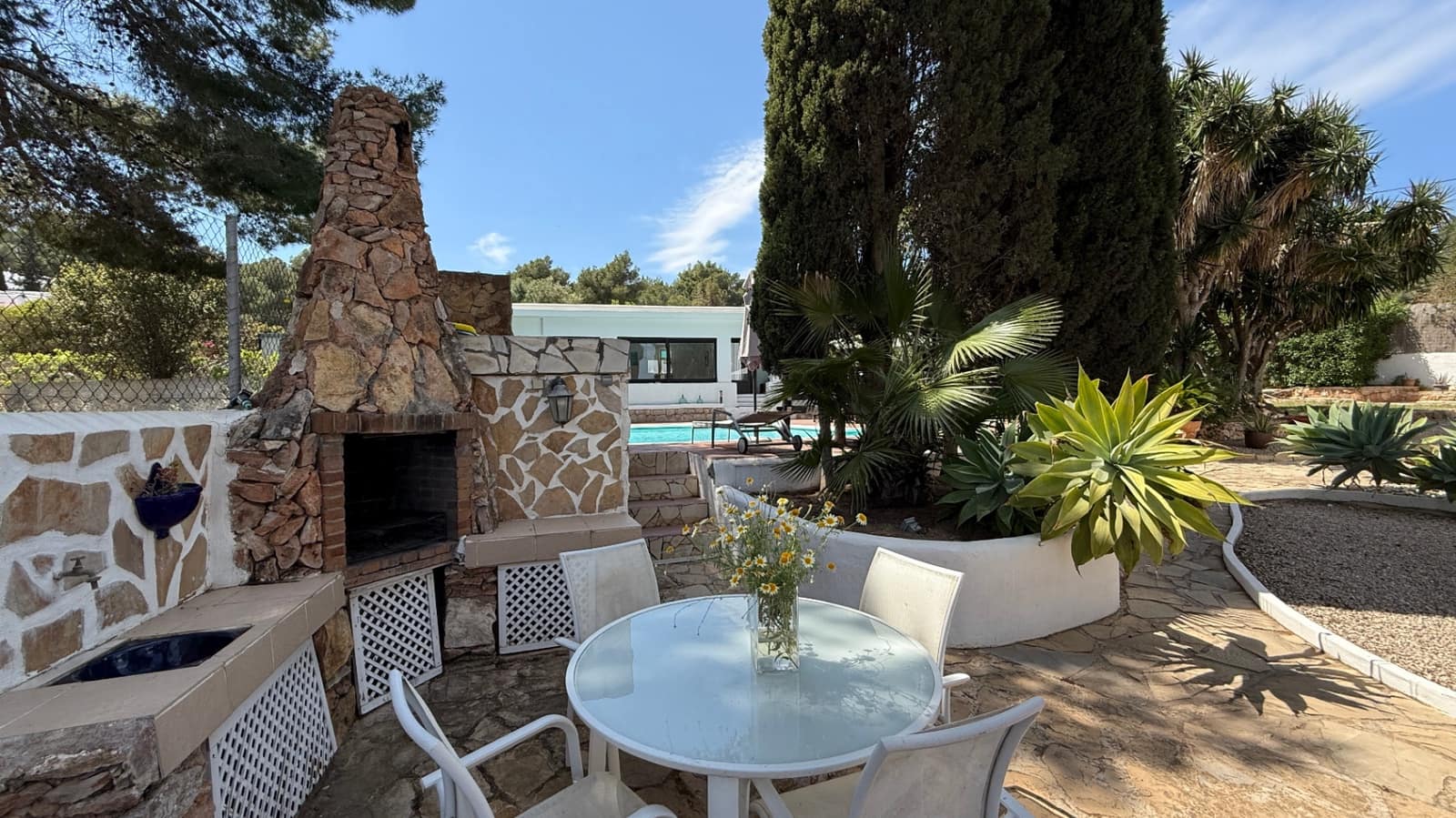 3 slaapkamer Villa te koop in Ibiza dorp met zwembad - € 2.500.000 (Ref: 8981817)