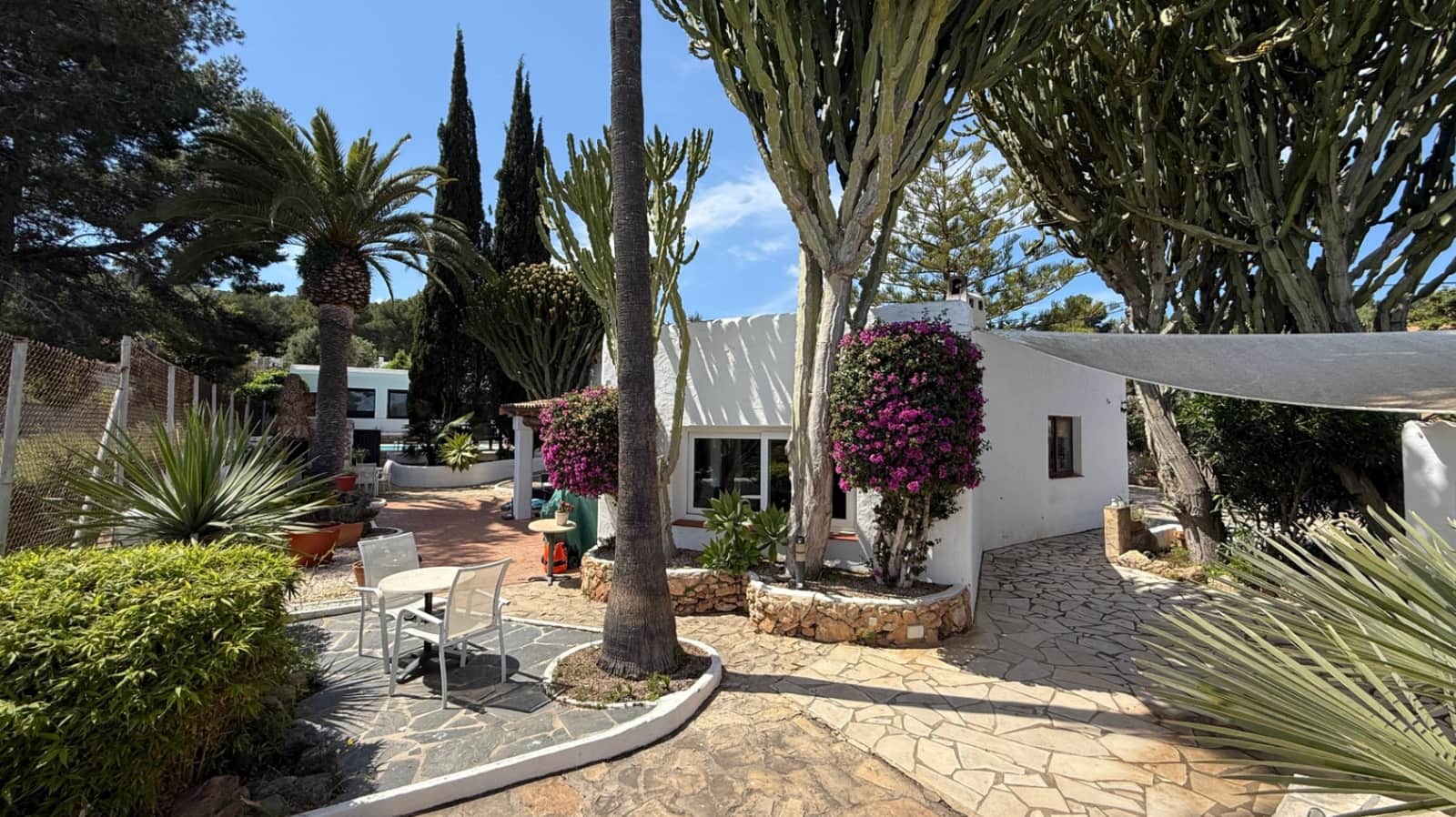 3 slaapkamer Villa te koop in Ibiza dorp met zwembad - € 2.500.000 (Ref: 8981817)