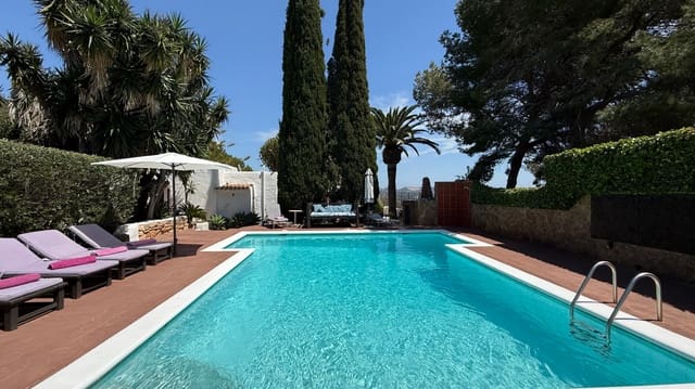 3 slaapkamer Villa te koop in Ibiza dorp met zwembad - € 2.500.000 (Ref: 8981817)