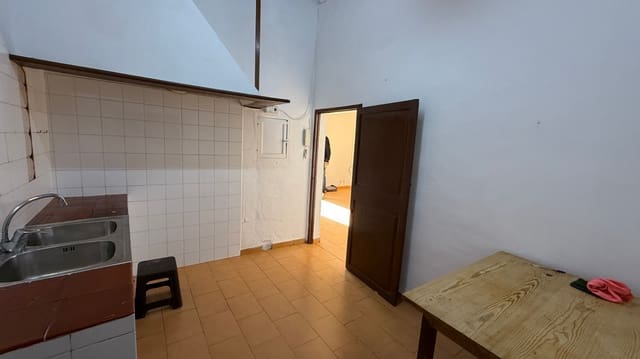 3 slaapkamer Appartement te koop in Ibiza dorp - € 630.000 (Ref: 9027041)