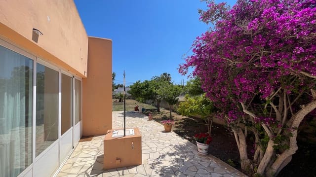 2 soveværelse Villa til salg i San Jose / Sant Josep de Sa Talaia med garage - € 1.500.000 (Ref: 9027044)