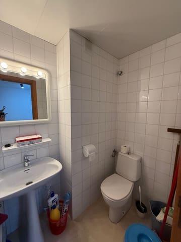 2 slaapkamer Kantoor te koop in Ibiza dorp - € 220.000 (Ref: 9086136)