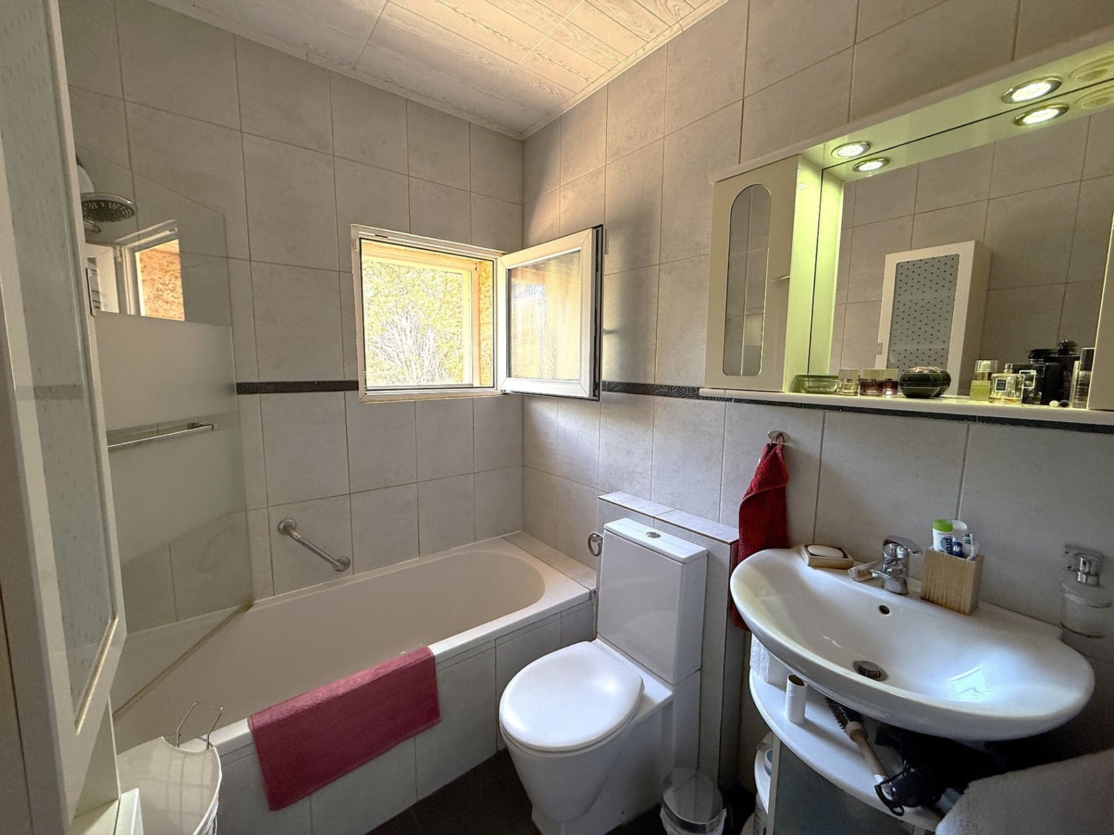 4 bedroom Finca/Country House for sale in Sant Agusti des Vedra with pool garage - € 1,219,000 (Ref: 9105172)