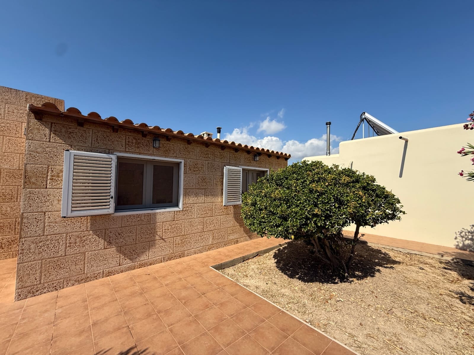 4 bedroom Finca/Country House for sale in Sant Agusti des Vedra with pool garage - € 1,219,000 (Ref: 9105172)