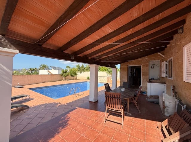 4 slaapkamer Finca/Landhuis te koop in Sant Agusti des Vedra, San Jose / Sant Josep de Sa Talaia met zwembad garage - € 1.219.000 (Ref: 9105172)