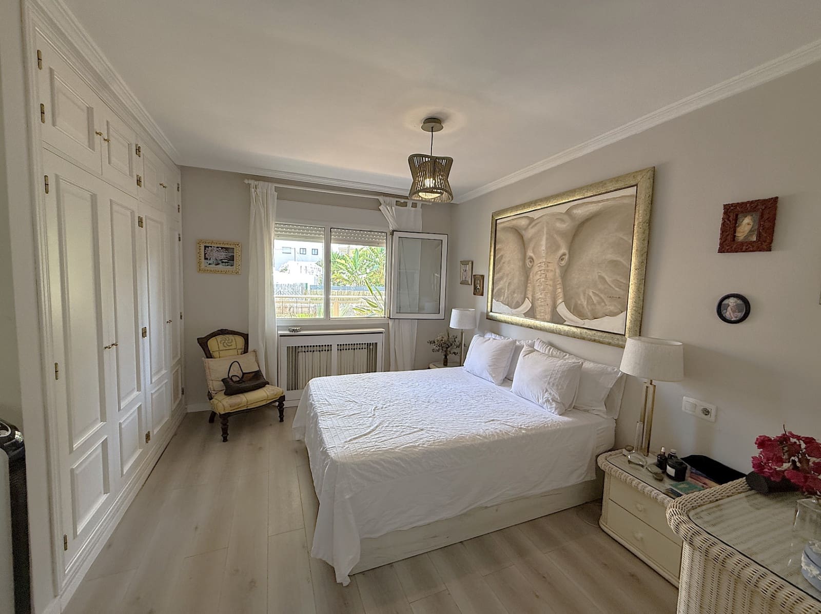 2 bedroom Apartment for sale in Talamanca with garage - € 660,000 (Ref: 9126107)