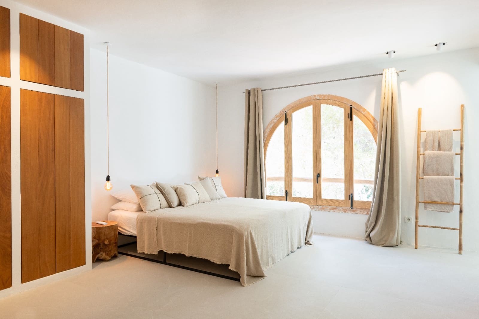 5 quarto Moradia para venda em Sant Agusti des Vedra com piscina garagem - 3 575 000 € (Ref: 9131312)