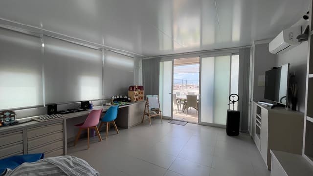 4 slaapkamer Penthouse te koop in Nuestra Señora de Jesus, Santa Eulalia / Santa Eularia met garage - € 870.000 (Ref: 9172317)