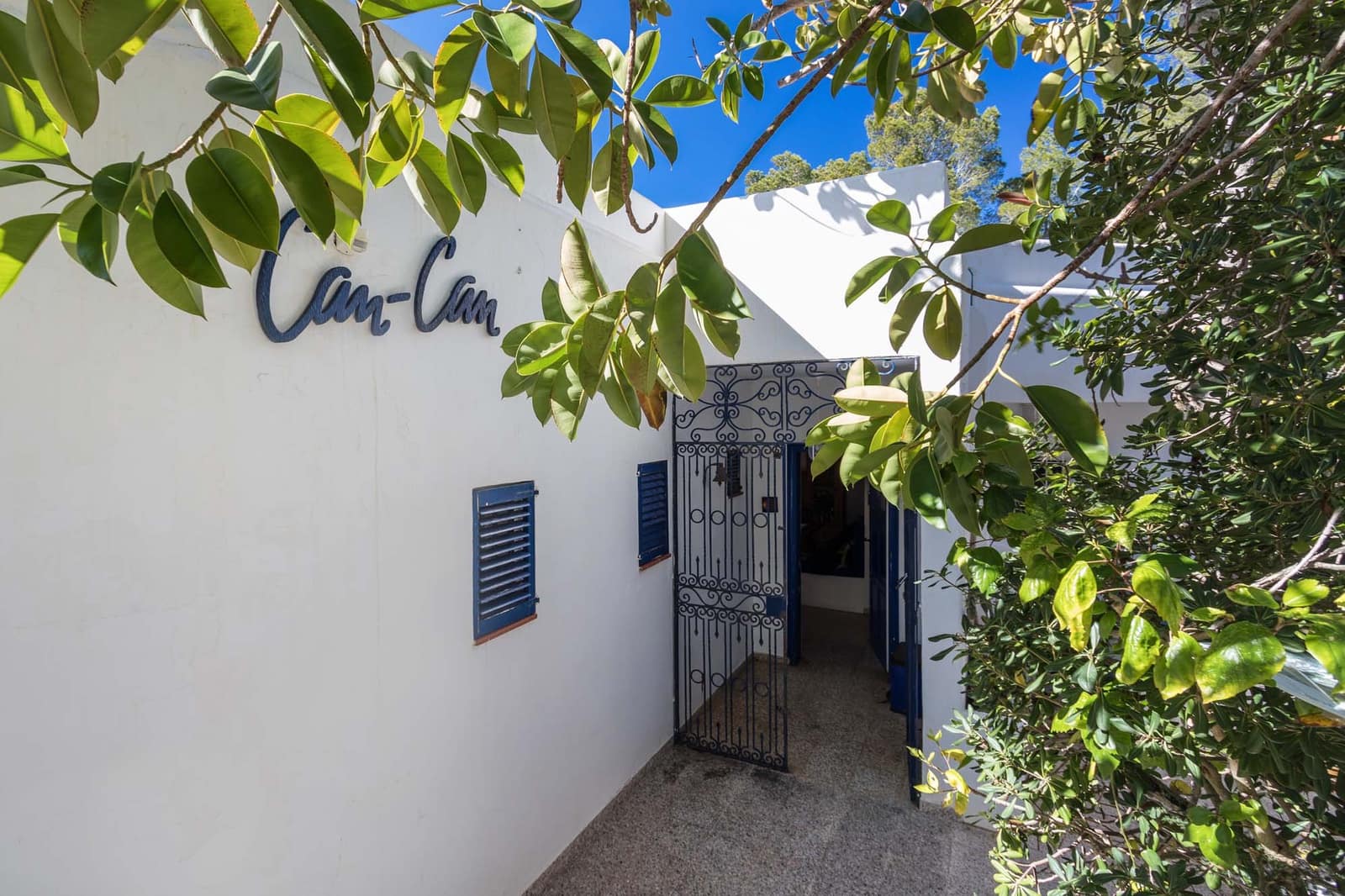 5 chambre Villa/Maison à vendre à Cala Moli avec piscine garage - 2 400 000 € (Ref: 9196962)