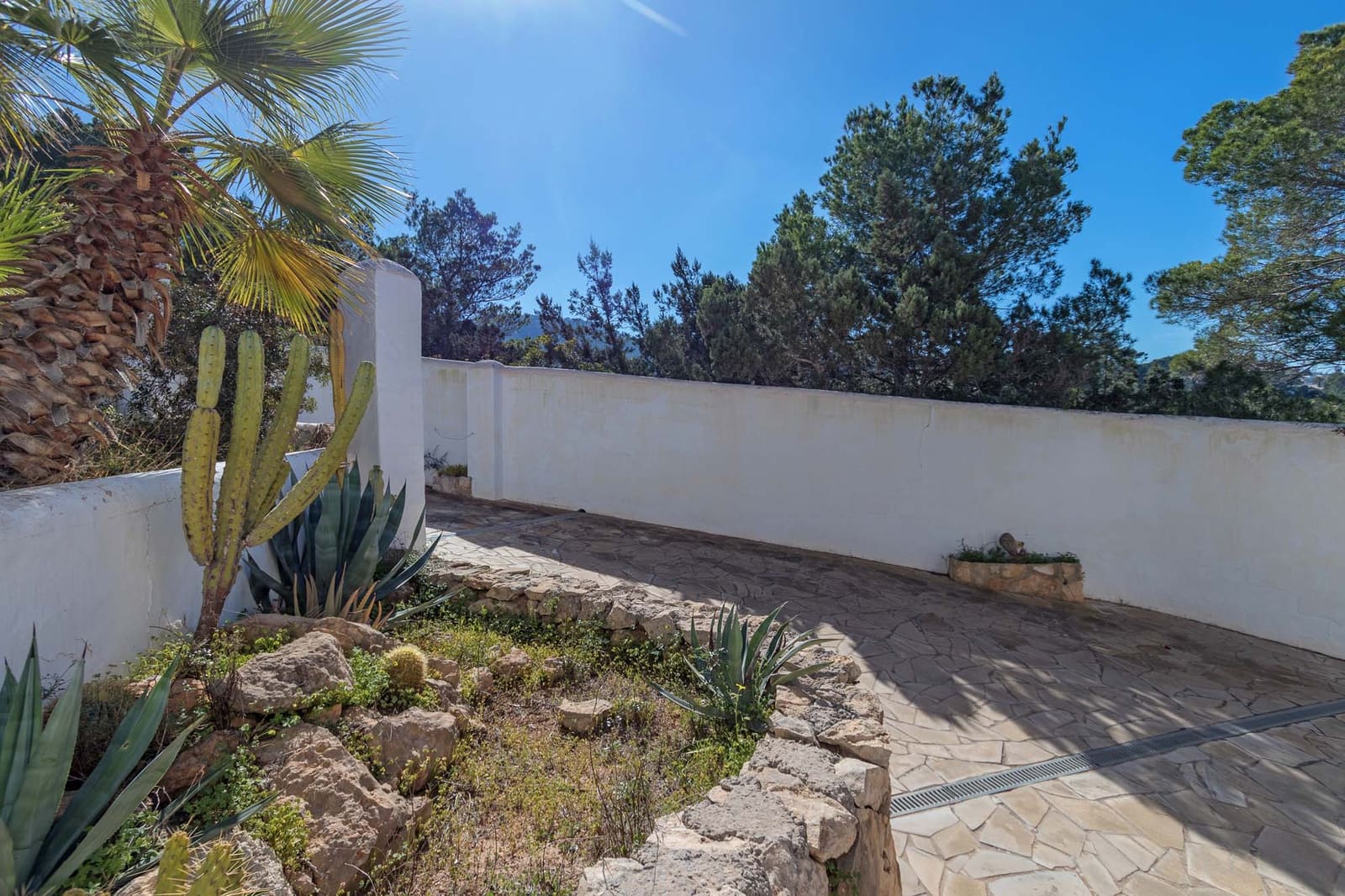 5 chambre Villa/Maison à vendre à Cala Moli avec piscine garage - 2 400 000 € (Ref: 9196962)