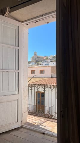 2 bedroom Apartment for sale in Ibiza / Eivissa town - € 480,000 (Ref: 9226030)