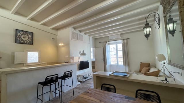 2 bedroom Apartment for sale in Ibiza / Eivissa town - € 480,000 (Ref: 9226030)