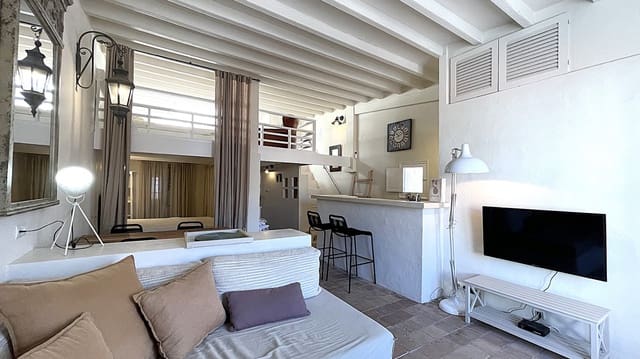 2 bedroom Apartment for sale in Ibiza / Eivissa town - € 480,000 (Ref: 9226030)