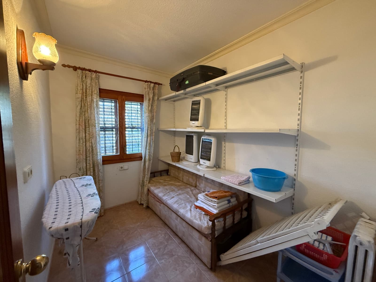 4 slaapkamer Villa te koop in Cala d'en Bou met zwembad garage - € 1.315.000 (Ref: 9293287)