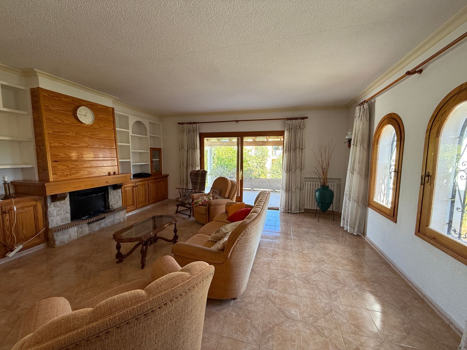 4 slaapkamer Villa te koop in Cala d'en Bou met zwembad garage - € 1.315.000 (Ref: 9293287)