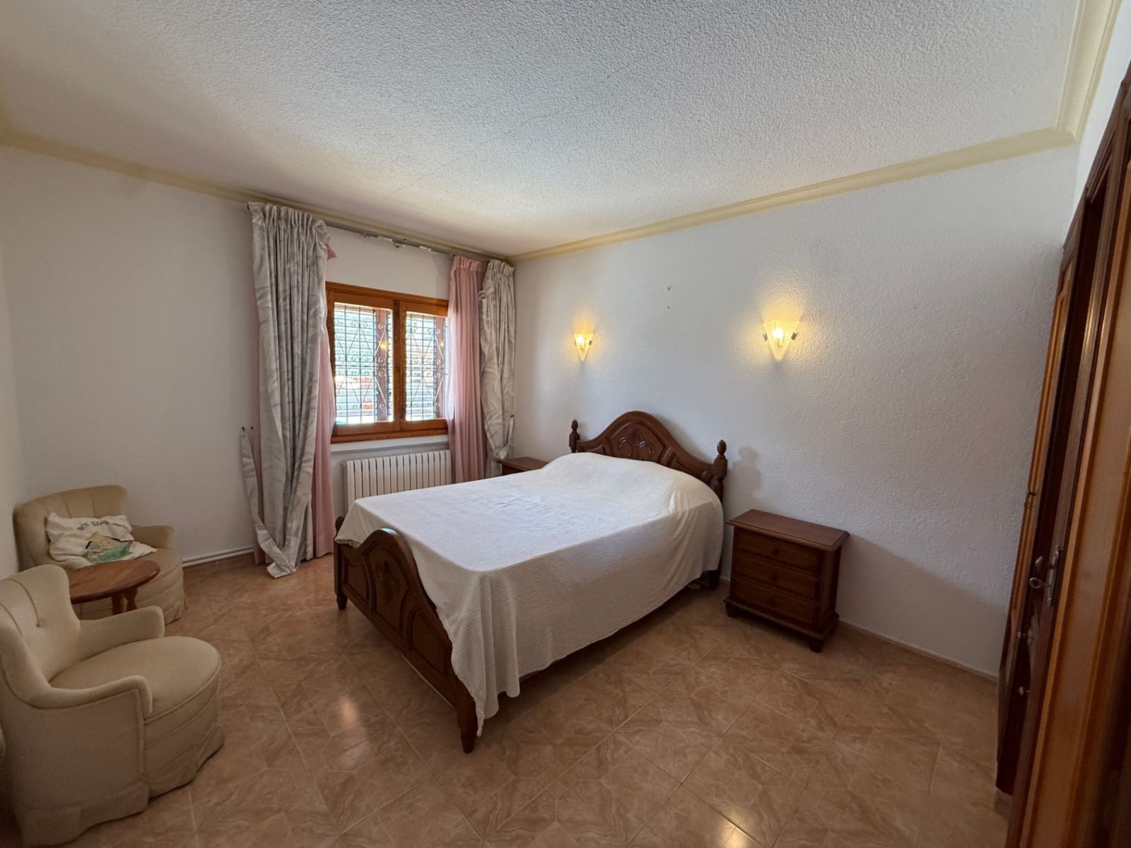 4 slaapkamer Villa te koop in Cala d'en Bou met zwembad garage - € 1.315.000 (Ref: 9293287)