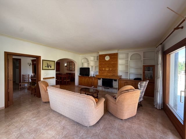 4 slaapkamer Villa te koop in Cala d'en Bou, San Jose / Sant Josep de Sa Talaia met zwembad garage - € 1.315.000 (Ref: 9293287)