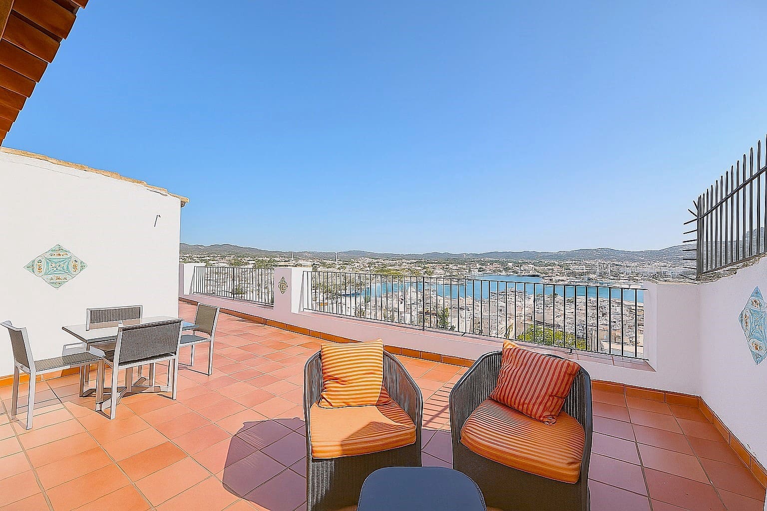 6 soveværelse Penthouse til salg i Ibiza by med garage - € 2.800.000 (Ref: 9293289)