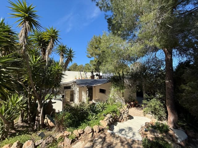 2 slaapkamer Villa te koop in Sant Agusti des Vedra, San Jose / Sant Josep de Sa Talaia met zwembad - € 1.200.000 (Ref: 9665147)