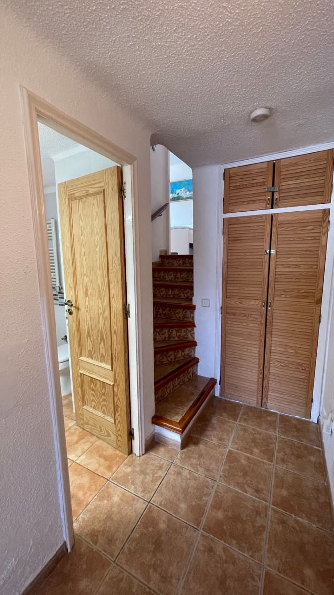 1 soveværelse Lejlighed til salg i Cala Llonga med swimmingpool garage - € 375.000 (Ref: 9752482)