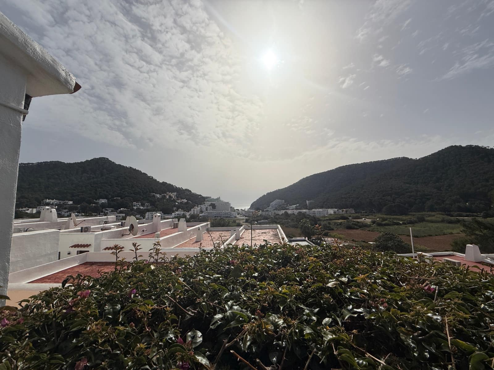 1 soveværelse Lejlighed til salg i Cala Llonga med swimmingpool garage - € 375.000 (Ref: 9752482)