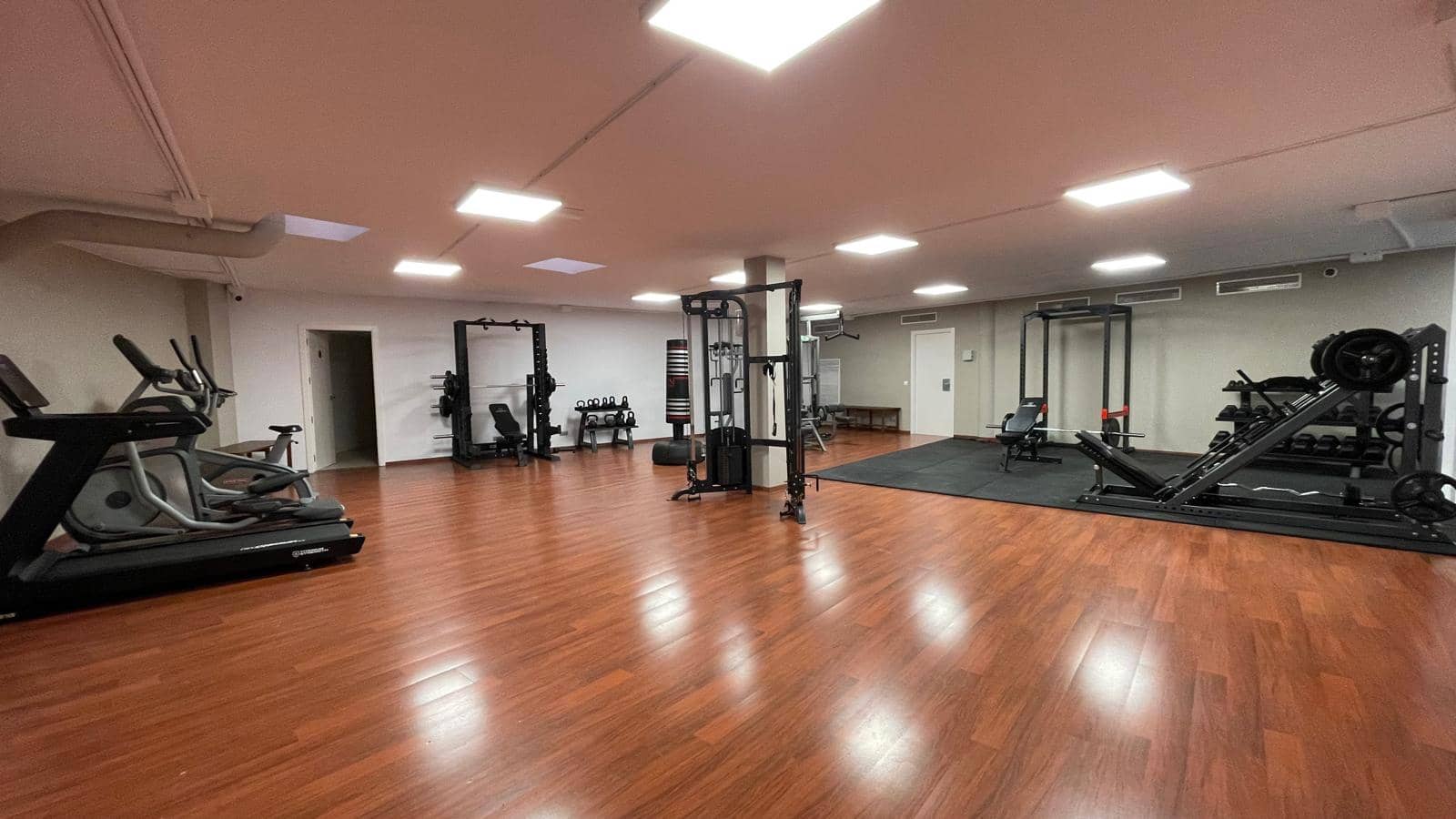 2 Zimmer Apartment zu verkaufen in Roca Llisa mit Pool Garage - 735.000 € (Ref: 9775915)