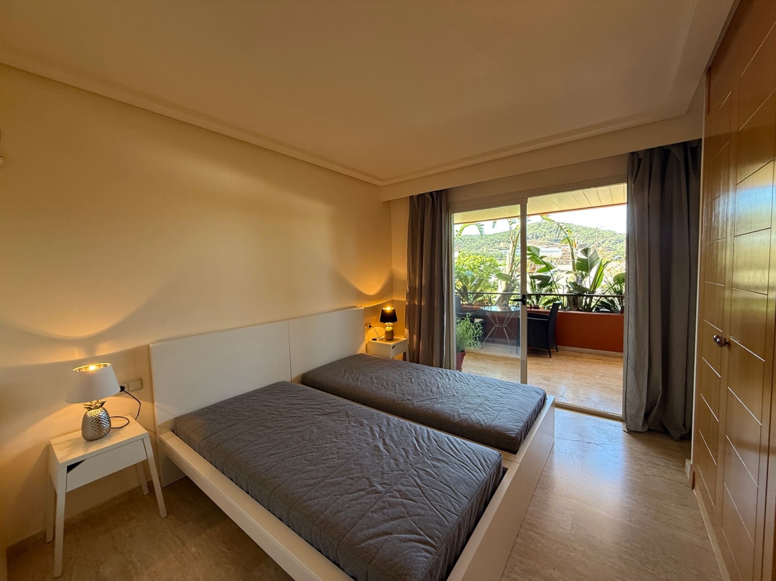 2 Zimmer Apartment zu verkaufen in Roca Llisa mit Pool Garage - 735.000 € (Ref: 9775915)