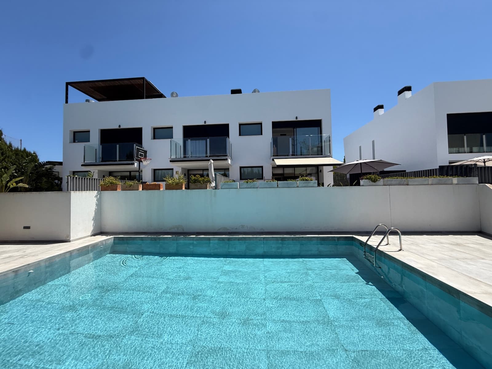3 bedroom Townhouse for sale in Nuestra Senora de Jesus with pool garage - € 1,499,000 (Ref: 9850094)
