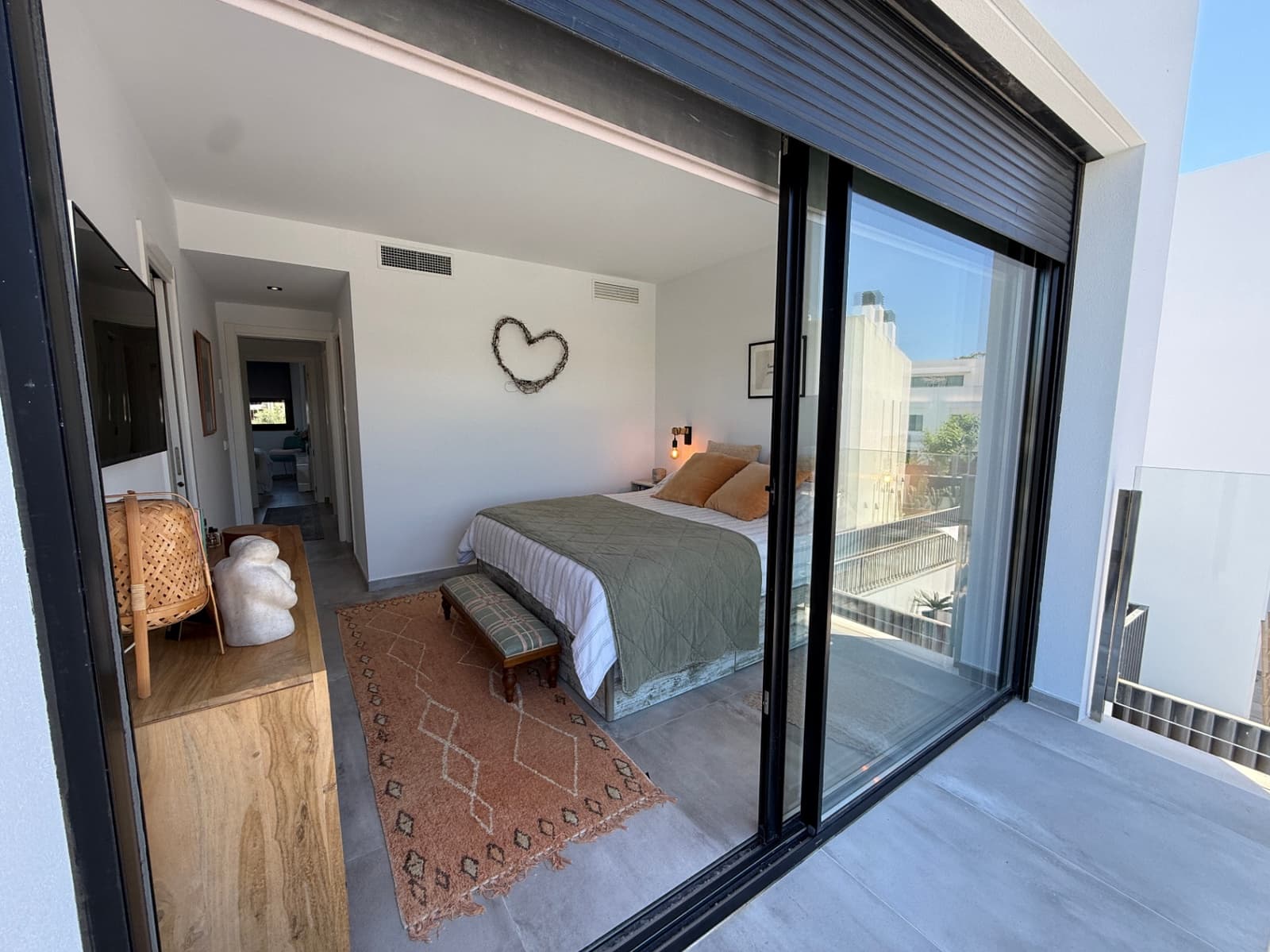 3 bedroom Townhouse for sale in Nuestra Senora de Jesus with pool garage - € 1,499,000 (Ref: 9850094)
