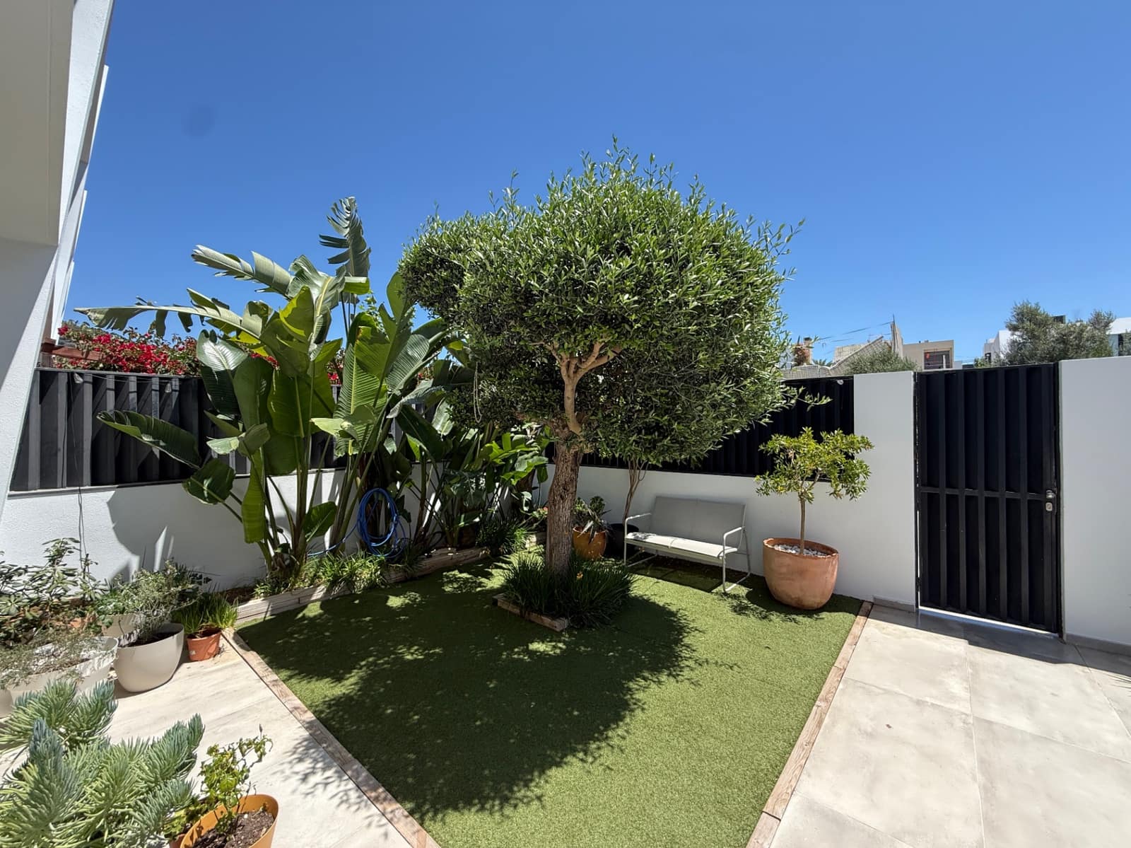 3 bedroom Townhouse for sale in Nuestra Senora de Jesus with pool garage - € 1,499,000 (Ref: 9850094)