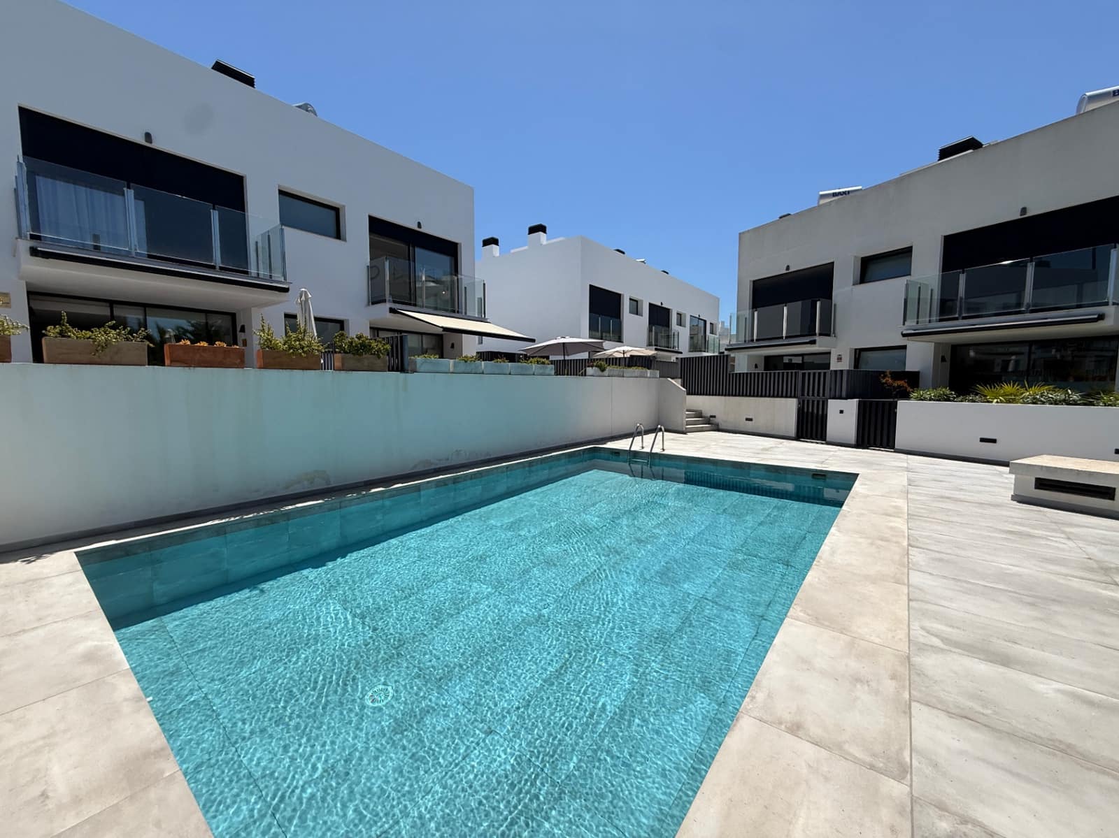 3 bedroom Townhouse for sale in Nuestra Senora de Jesus with pool garage - € 1,499,000 (Ref: 9850094)