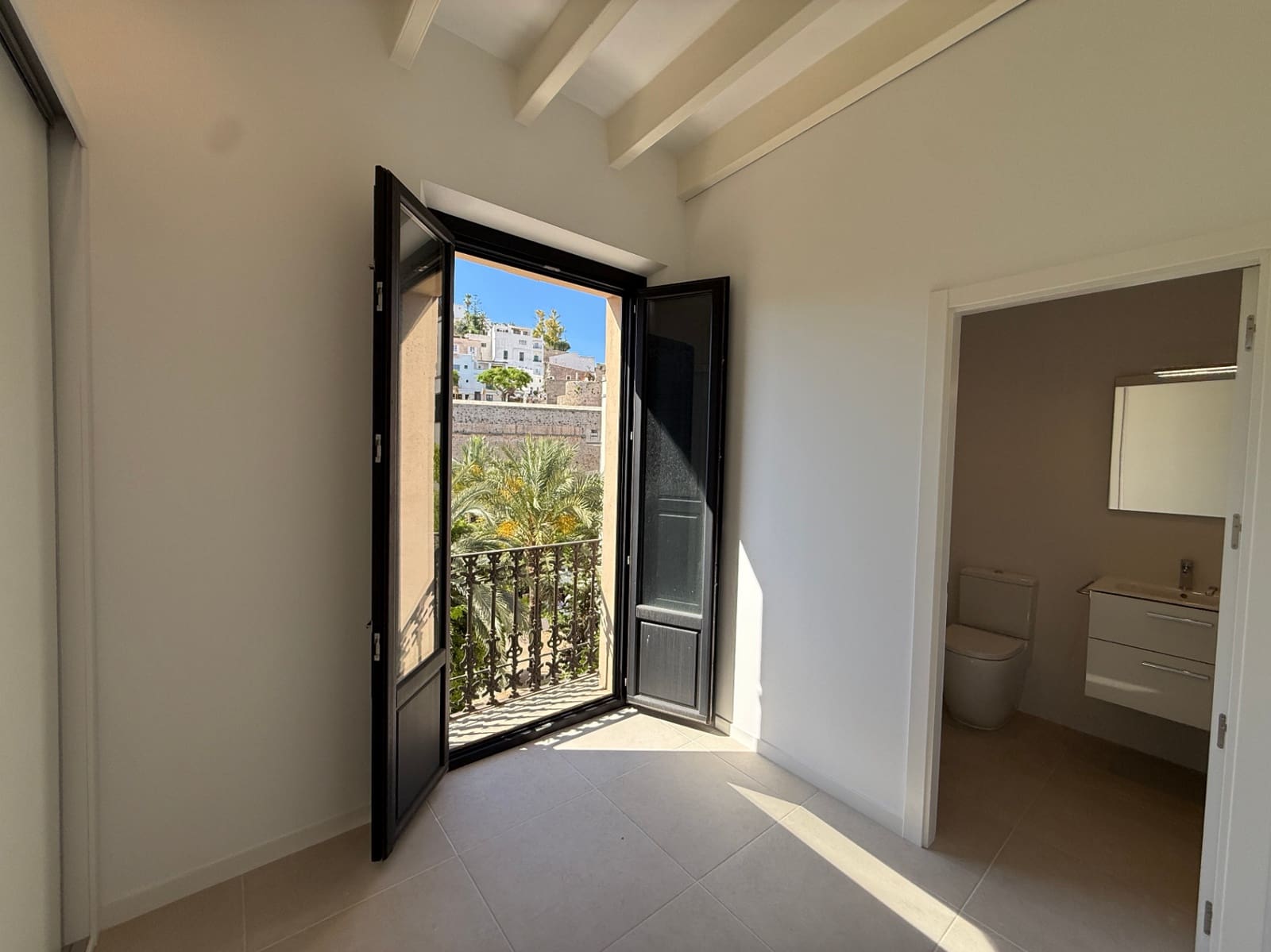 2 sovrum Lägenhet till salu i Ibiza stad - 890 000 € (Ref: 9863556)