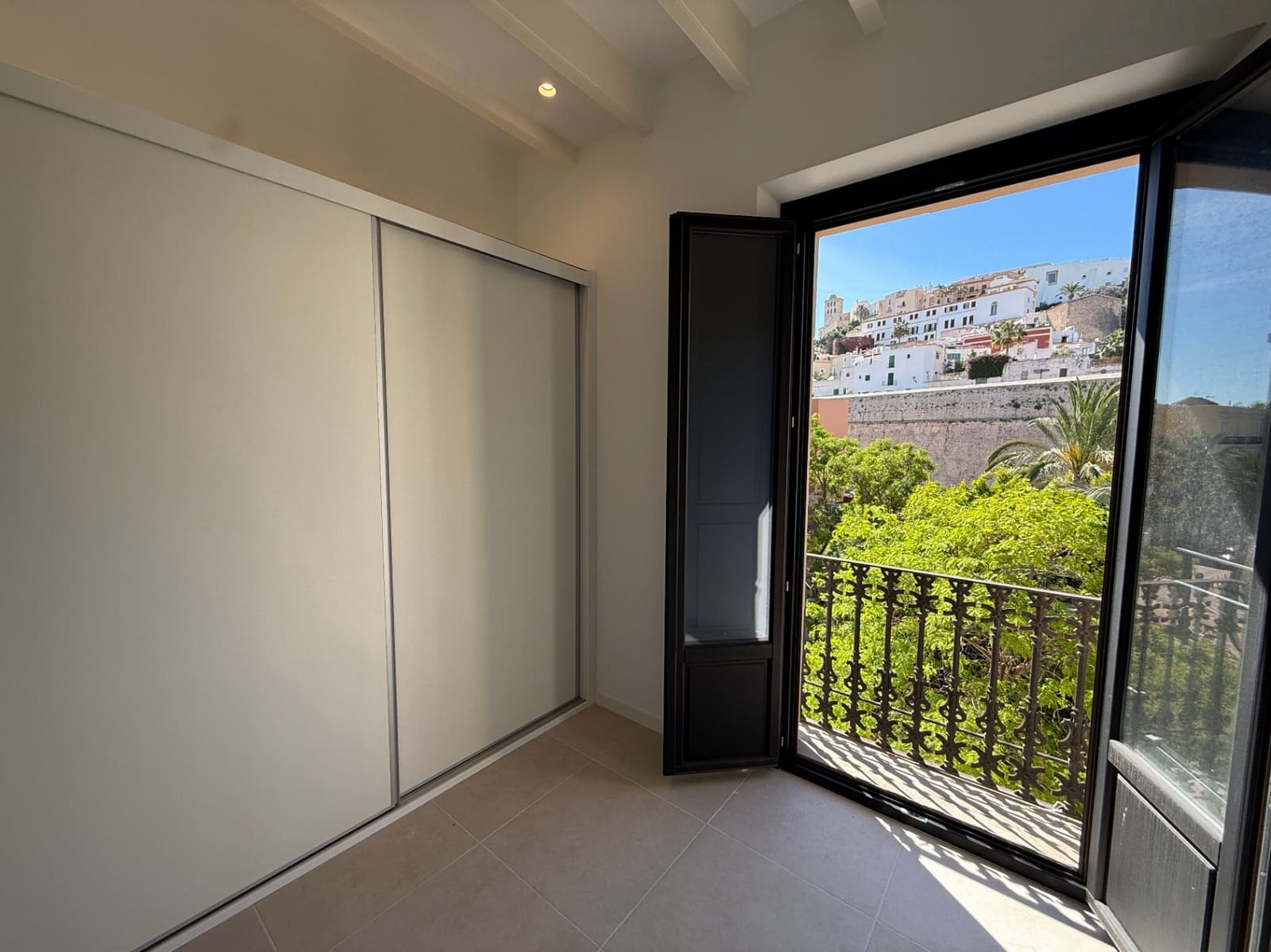 2 sovrum Lägenhet till salu i Ibiza stad - 890 000 € (Ref: 9863556)
