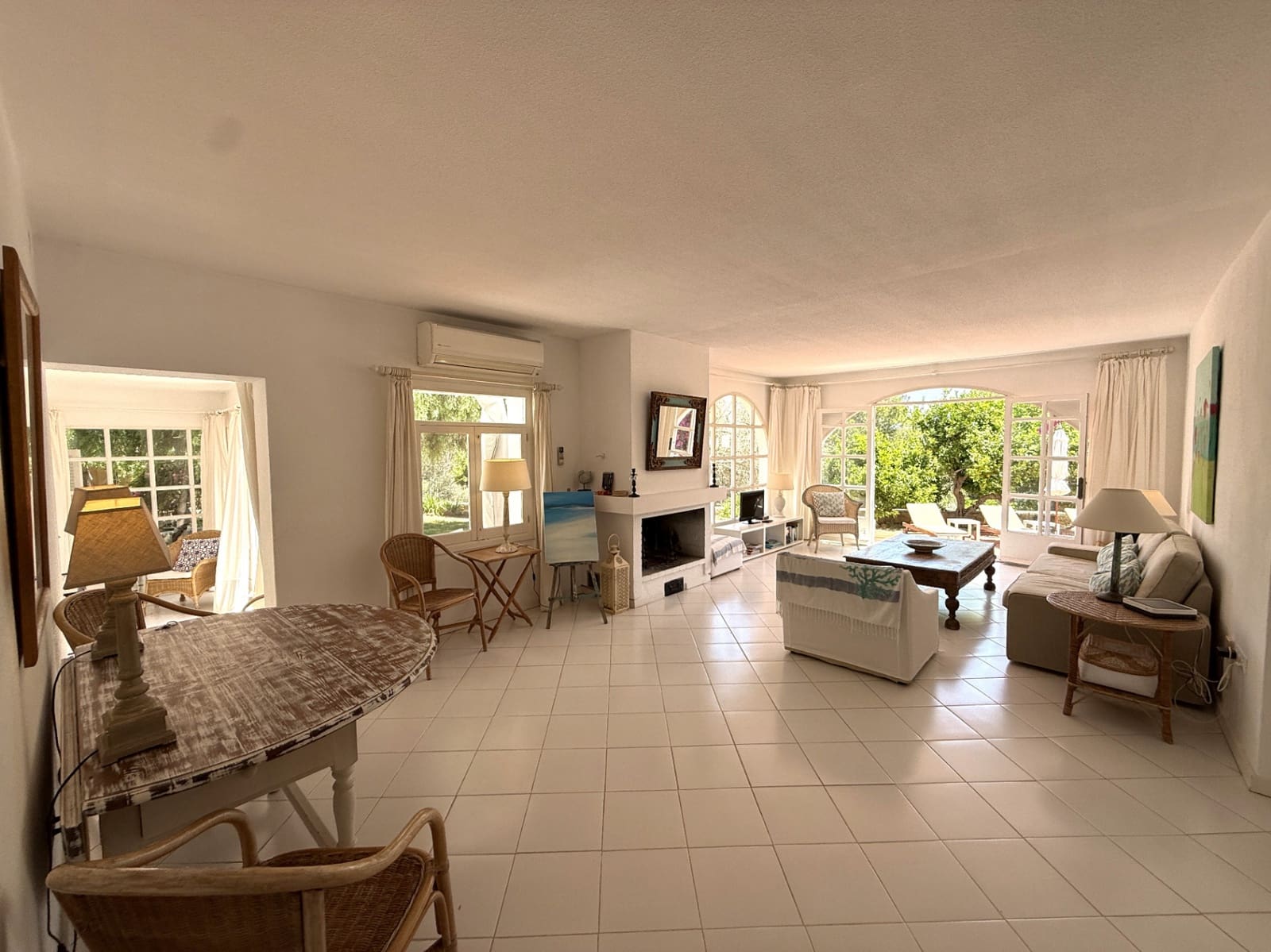 5 soveværelse Villa til salg i Santa Eulalia / Santa Eularia med swimmingpool garage - € 1.850.000 (Ref: 9877556)