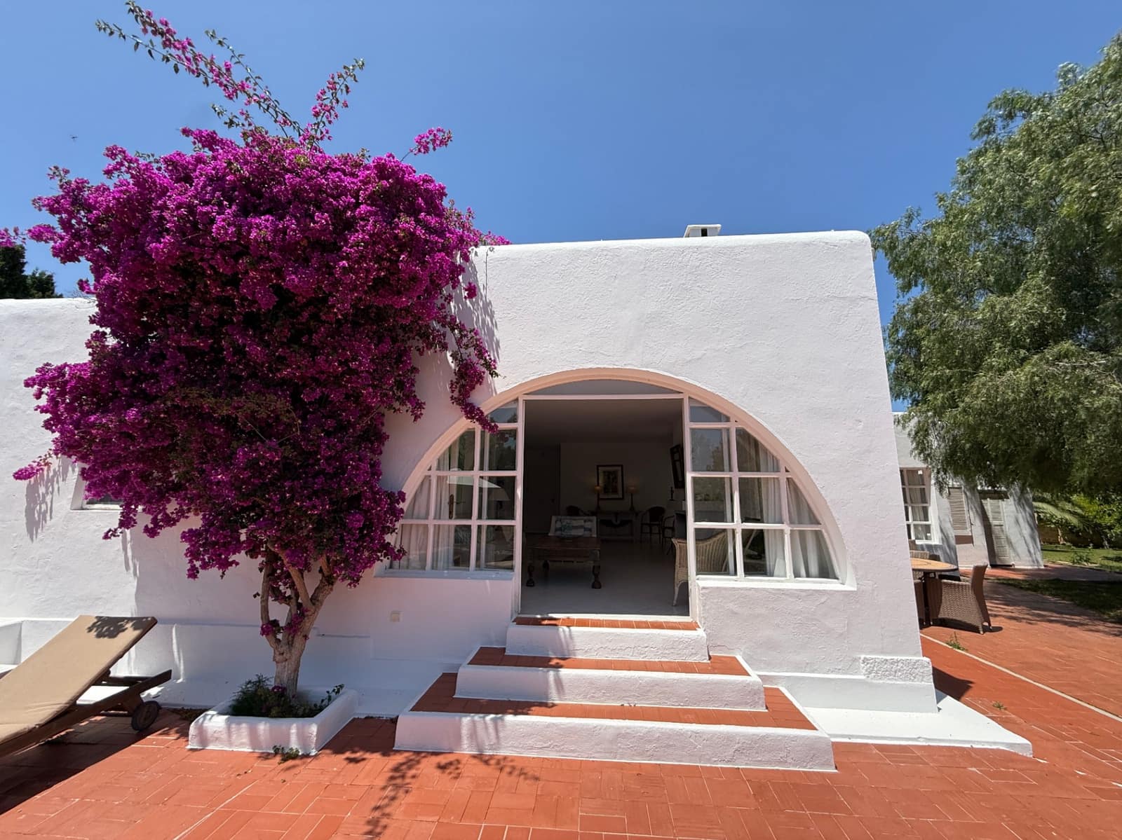 5 soveværelse Villa til salg i Santa Eulalia / Santa Eularia med swimmingpool garage - € 1.850.000 (Ref: 9877556)