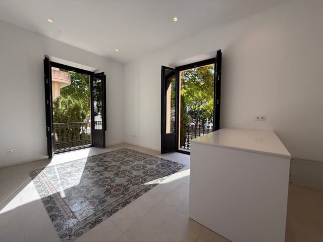Apartamento de 2 habitaciones en Ibiza / Eivissa ciudad en venta - 790.000 € (Ref: 9890946)