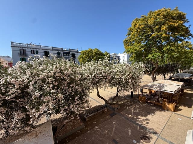 Apartamento de 2 habitaciones en Ibiza / Eivissa ciudad en venta - 790.000 € (Ref: 9890946)