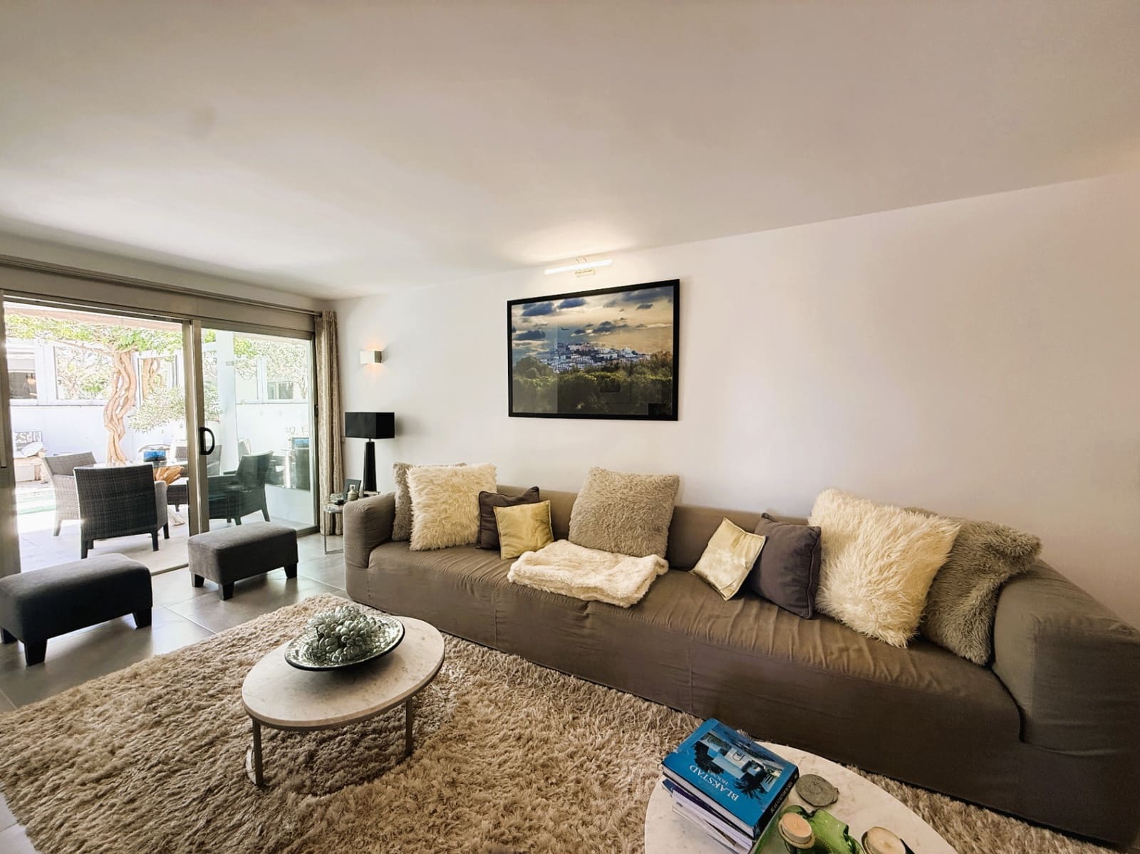 2 chambre Appartement à vendre à Talamanca avec piscine garage - 998 500 € (Ref: 9912235)