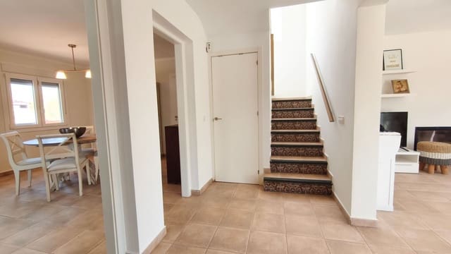3 Zimmer Villa zu verkaufen in La Nucia mit Pool Garage - 460.000 € (Ref: 10048685)