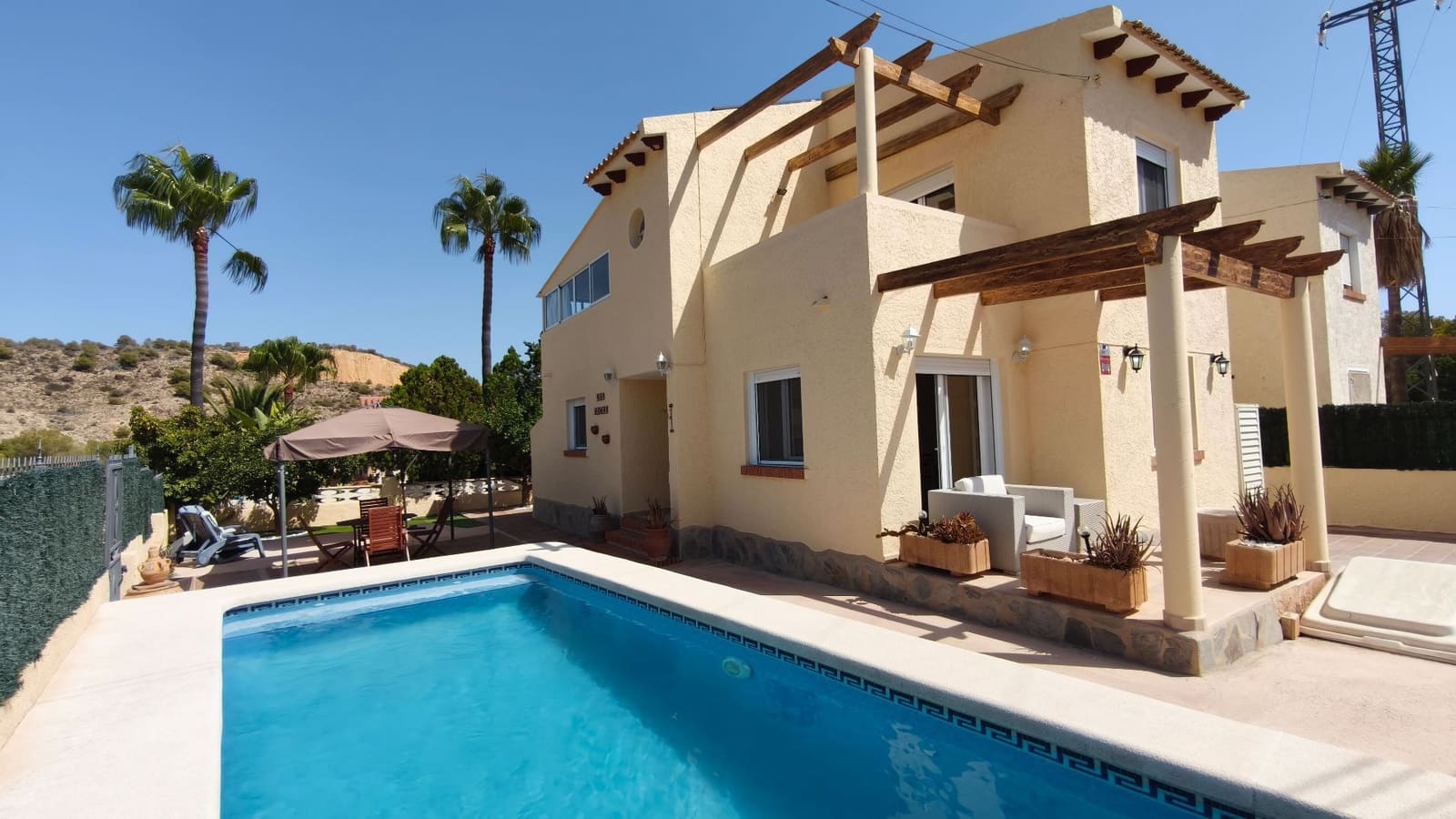 3 slaapkamer Villa te koop in La Nucia met zwembad garage - € 460.000 (Ref: 10048685)