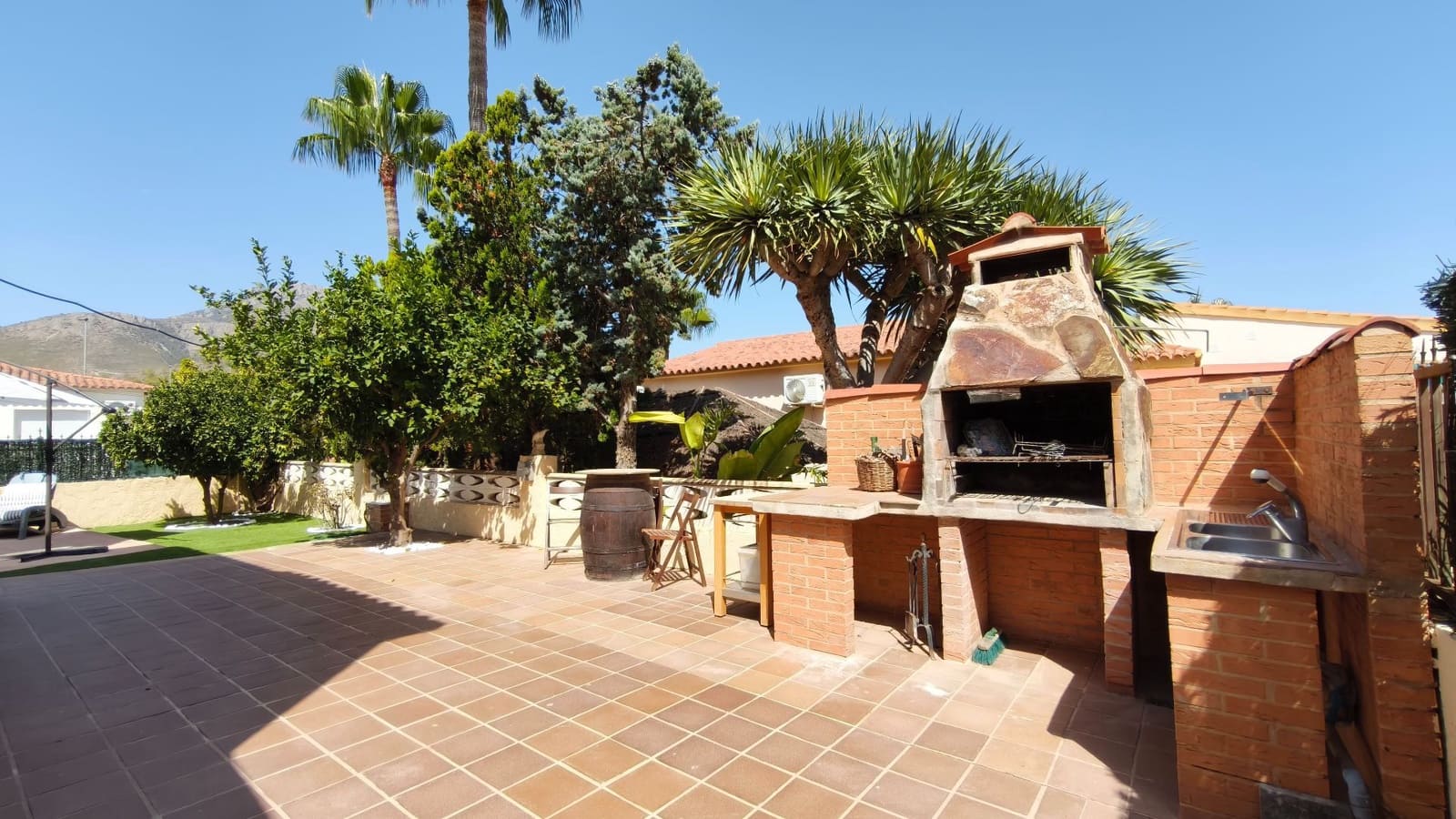 3 slaapkamer Villa te koop in La Nucia met zwembad garage - € 460.000 (Ref: 10048685)