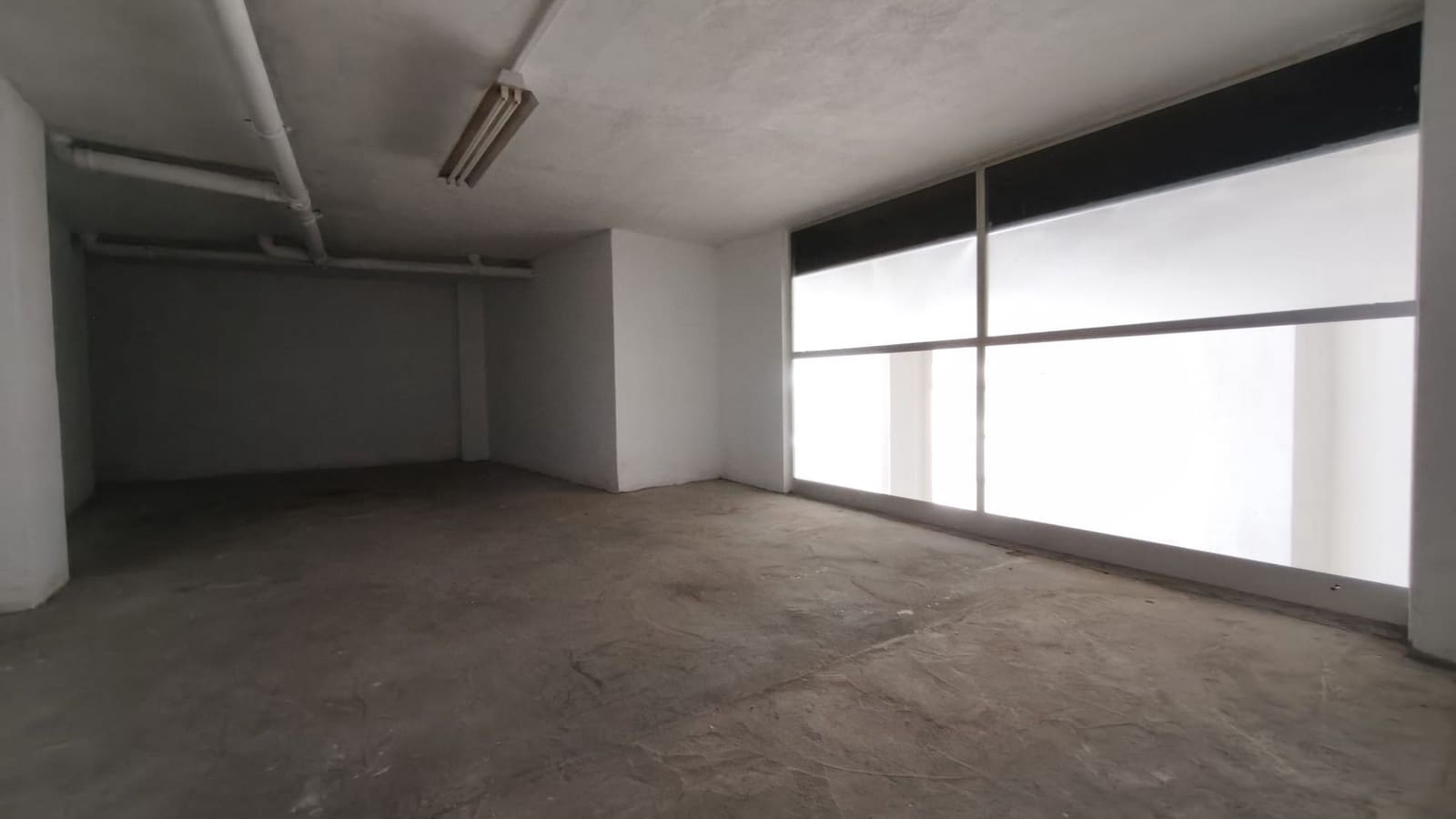 Commercieel te koop in La Nucia - € 138.000 (Ref: 10048686)